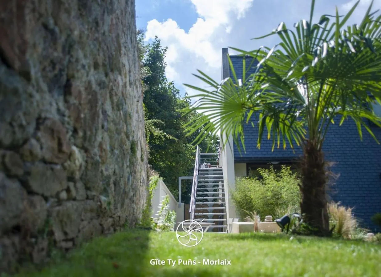 Ty Puns - Gite Ecoresponsable Dans Un Espace Verdoyant En Centre-Ville Morlaix Apartament