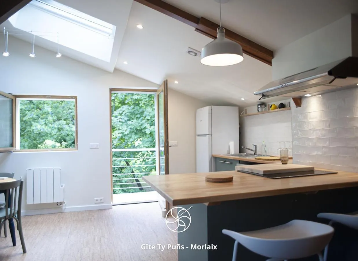 Ty Puns - Gite Ecoresponsable Dans Un Espace Verdoyant En Centre-Ville Morlaix 0*,  Francja