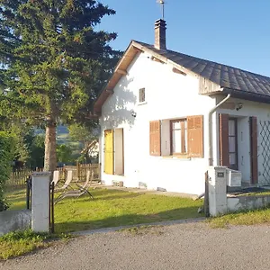  Hébergement de vacances Le Sapin France
